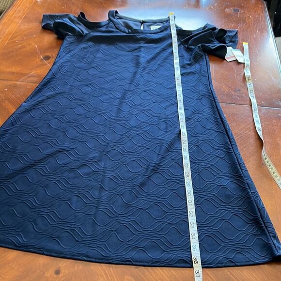 J.Taylor Woman Size 10 Navy Blue Textured Cold Shoulder Knit Dress NWT - Picture 11 of 11